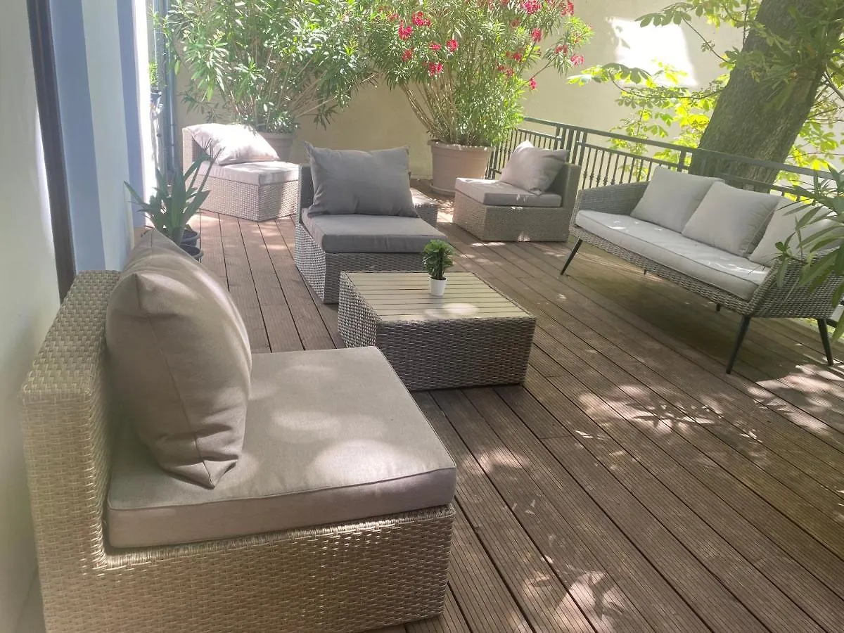 Varalja Home Budapešť Aparthotel