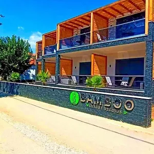 https://bamboo-luxury-studios.hotelschalkidiki.net