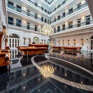 4* Hotel Prestige