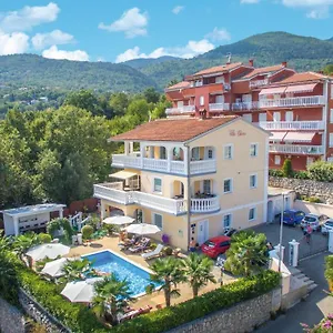 apartments-villa-chiara.in-istria.net/
